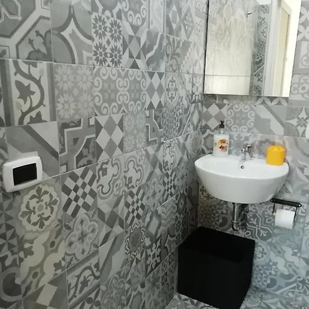 Guest house Holiday Time *